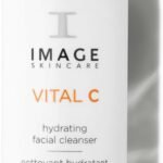 إيمج منظف الوجه المرطب من إيماج فيتال سي